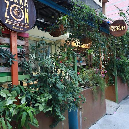 Hostal Rich Medellín Exterior foto
