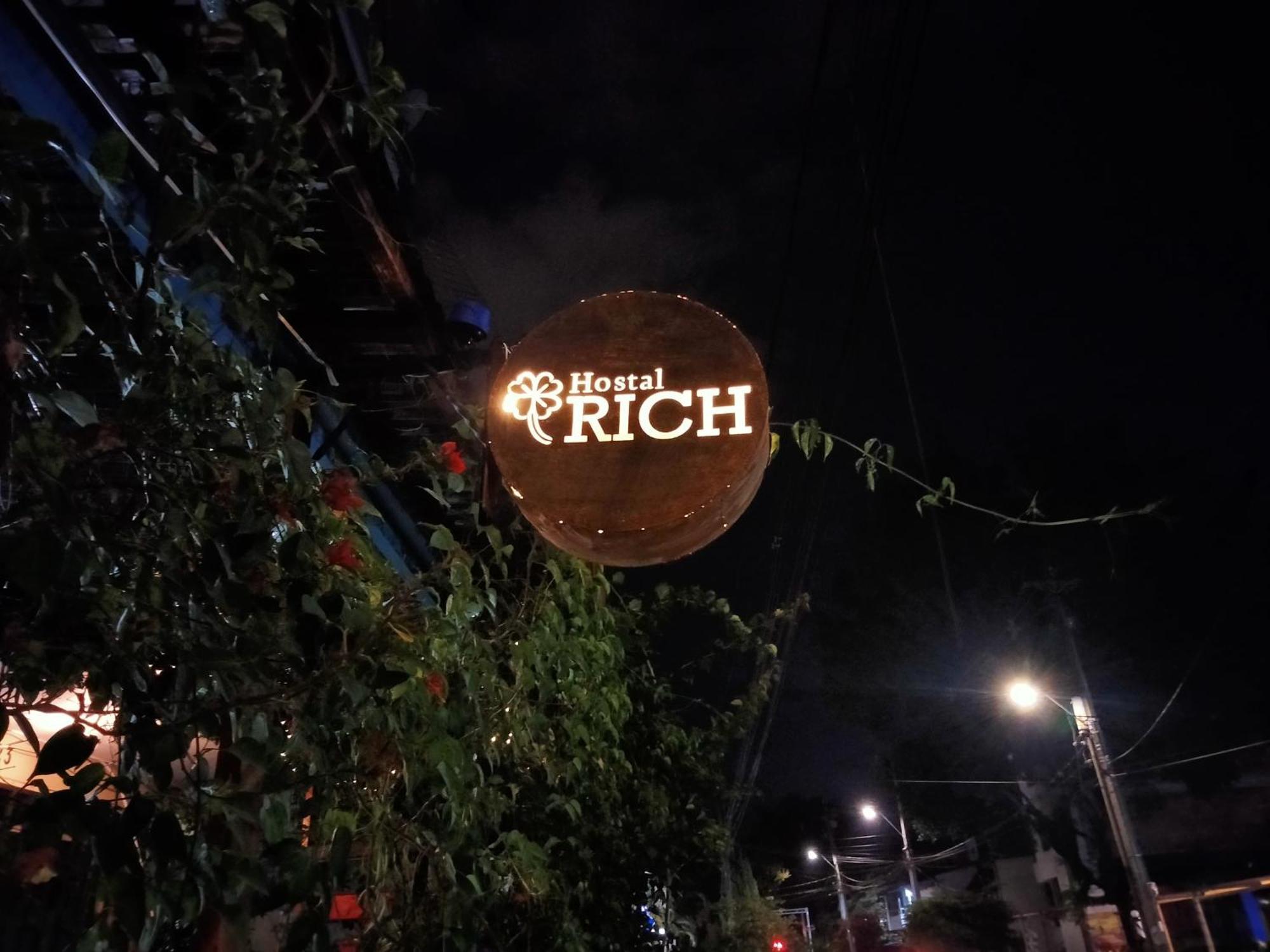 Hostal Rich Medellín Exterior foto
